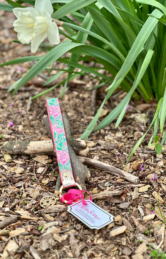 Featured in "Coming in Hot" Lilly Pulitzer Printed Leatherette Key Ring