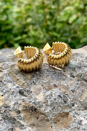 Vince Camuto Gold Ridge Small Hoop Earrings