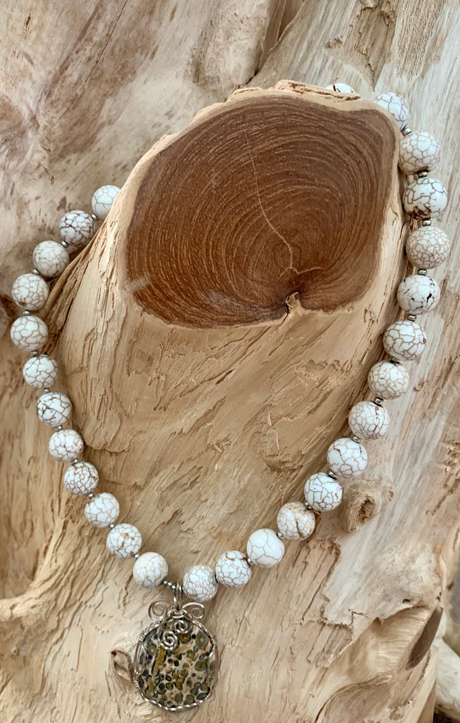 Vintage White Turquoise Sterling Silver Gemstone Beaded Necklace & Leopard Jasper Pendant