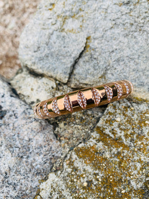 Kate Spade New York Rose Gold Pave Sliced Scallops Stretch Bracelet