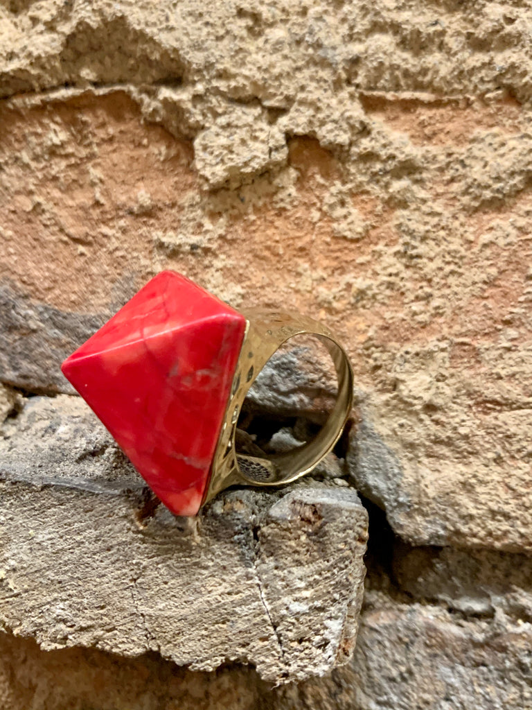 Vintage Barse Genuine Copper Thai 9.25 Red Coral Pyramid Ring