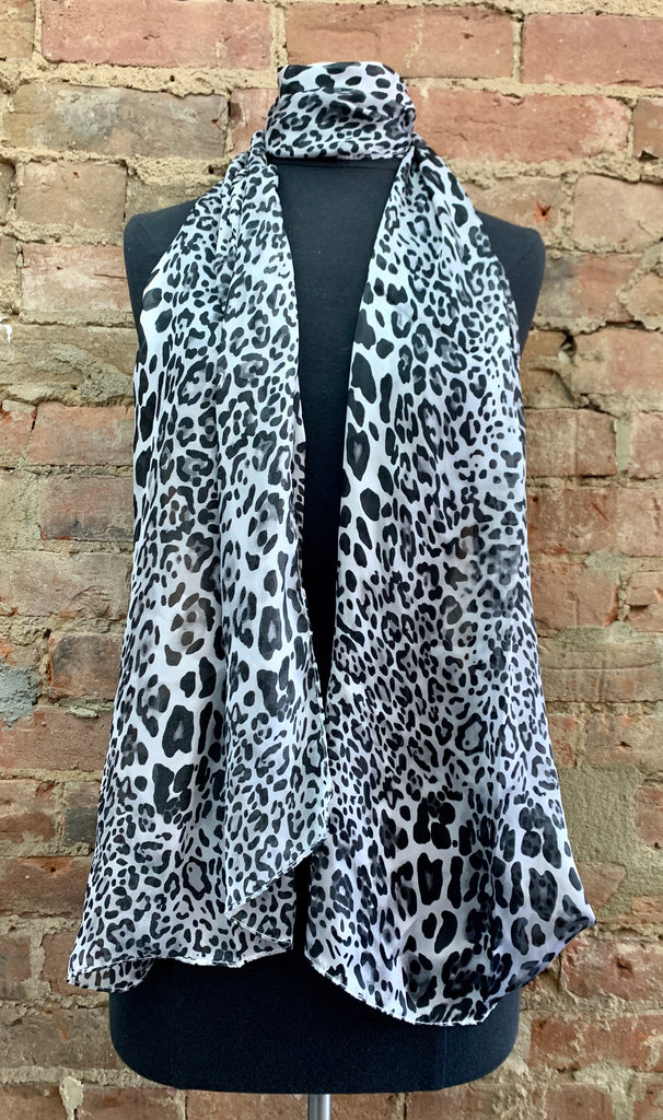 Vince Camuto "Snow" Black & White Gray Animal Print Scarf