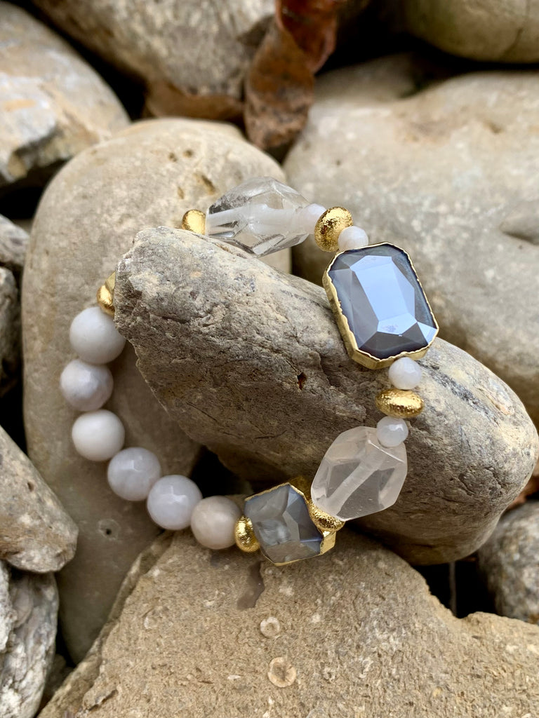 Agate, Crystal & Moonstone Bracelet