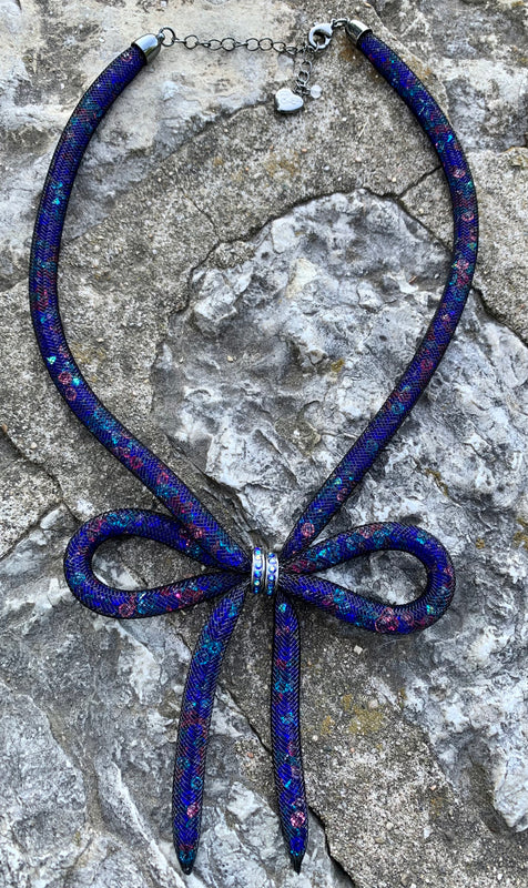 Betsey Johnson Mesh Blue Multi-Color Bow Collar Necklace