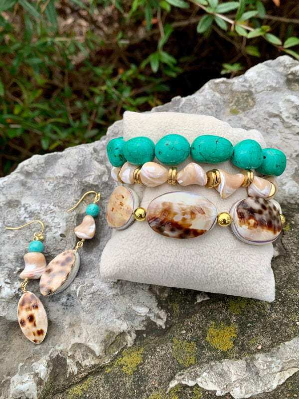 Bora Bora Turquoise & Shell 3-Strand Bracelet Set
