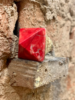 Vintage Barse Genuine Copper Thai 9.25 Red Coral Pyramid Ring