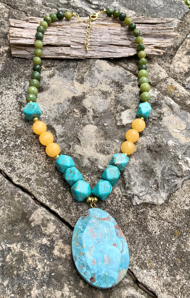 Jade and Magnesite Pendant Drop Necklace