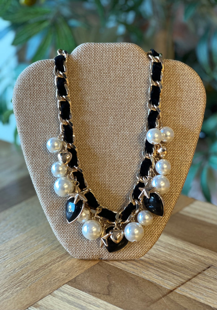 Mixed Hearts & Pearls in Love Statement Necklace